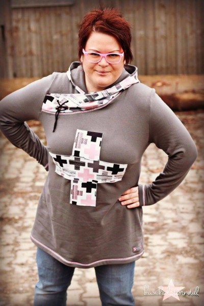 MARA, Damenshirt mit Wickelkragen, Schnittmuster