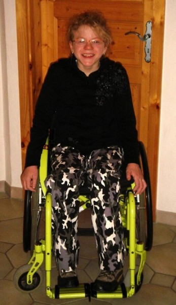 MIKA, Papierschnittmuster