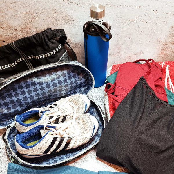 Sportrucksack mit weit zu öffnendem Nass- und Schuhfach farbenmix Ebook zum selber nähen