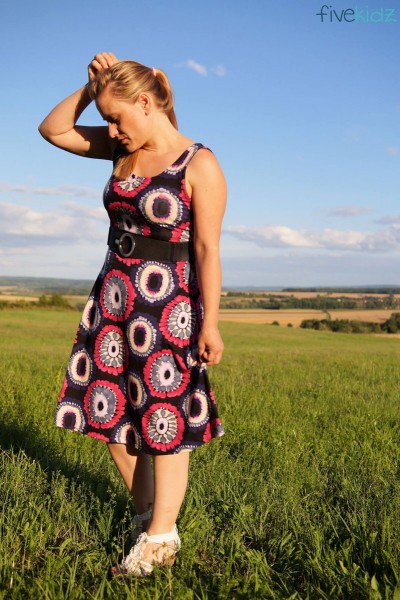 Nuria, Allround-Kleid für Damen, Schnittmuster