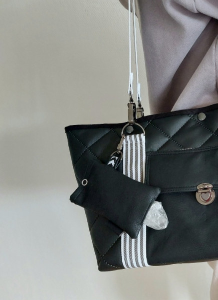 Freebook Tubentäschchen Klärchen - Nähanleitung zum Downloaden