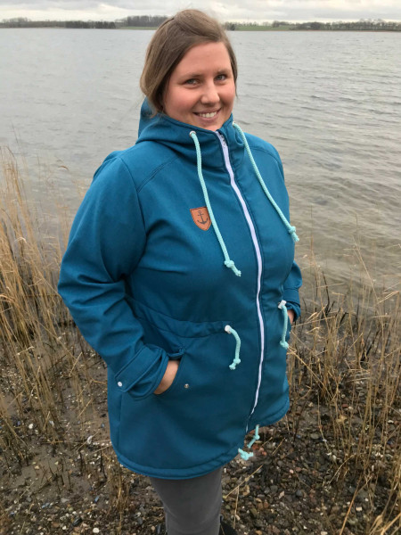 Big Lady Cadiz, Plus-Size-Softshelljacke Parka, Schnittmuster