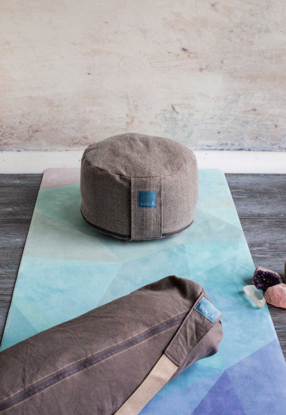 Selbstgenähtes Meditationskissen und Tragetasche für Yogamatte