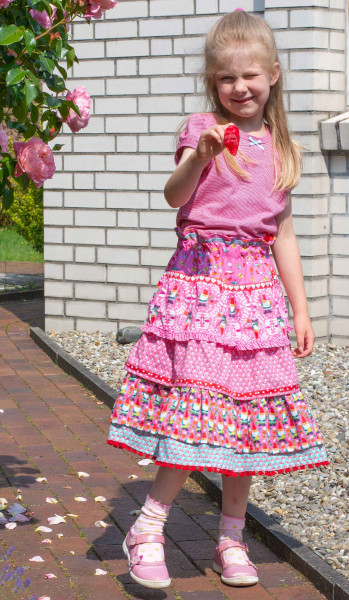 Nähanleitung Mädchenrock mit Stufen und Lagen, farbenmix Lisann