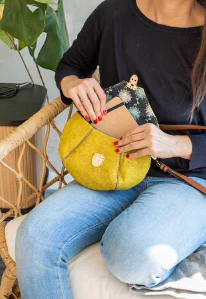 Schnittmuster Damen-Handtasche klein und kompakt mit Steckschloss