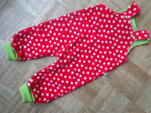 Strampelhose/Trägerhose, Klimperklein, Schnittmuster