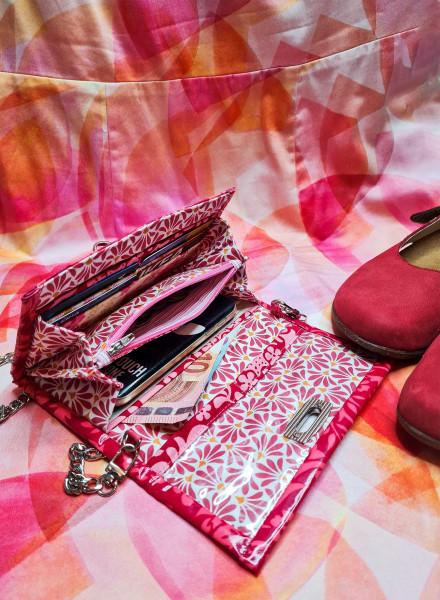 Geldbörse für Handy und Karten