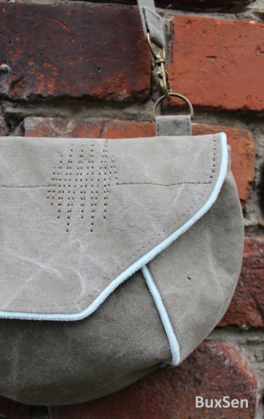 Schnittmuster kleine Damen-Handtasche aus Canvas