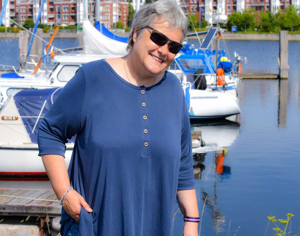 Plus-Size-Shirt mit Knopfleiste nähen