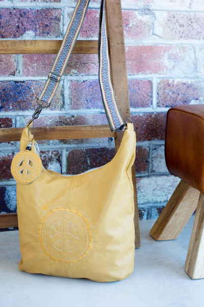 AllesDrin-Shopper aus Kunstleder PDF-Schnittmuster zum Downloaden.