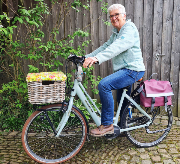 Satteltasche als Fahrradtasche, Ebook von KlasseKleckse und farbenmix