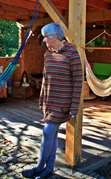 Nähanleitung Longpulli für Damen