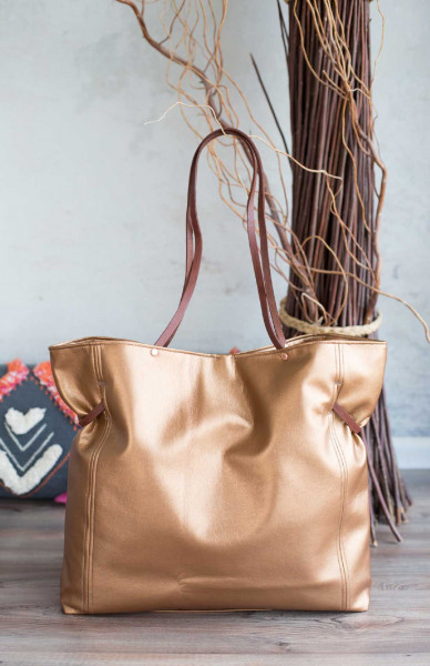 Taschenspieler Carrybag Shopper aus messing goldenem Kunstleder