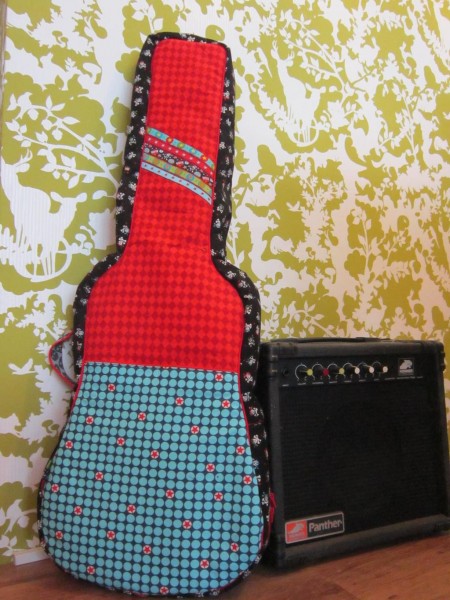 Gitarrentasche zum Download als Schnittmuster und Anleitung in PDF-Ebook-Form