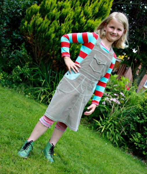 LOTTE, Latzrock, Schnittmuster