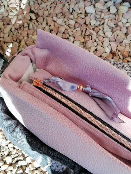 Eingenähter Reißverschluss Handtasche PerlMuschel in beuteliger Form von farbenmix.