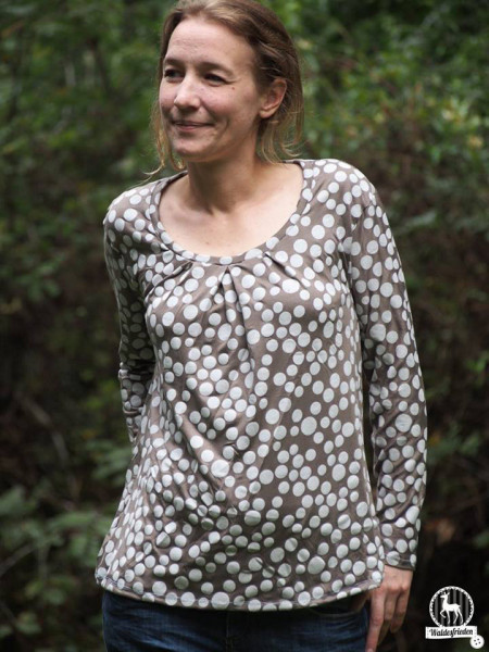 Lady Leana aus gepunktetem Jersey