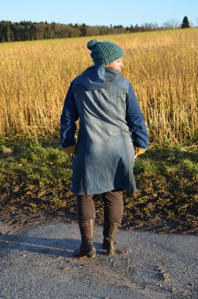 Nähanleitung Damenmantel für Kräftige