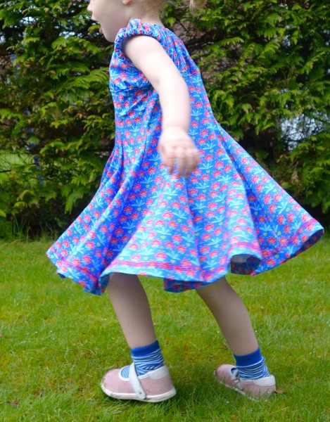 Schnittmuster Kinderkleid aus Jersey, Elodie Nähanleitung