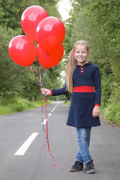 Kinderkleid aus Sweat nähen - Schnittmuster Nike von Fusseline
