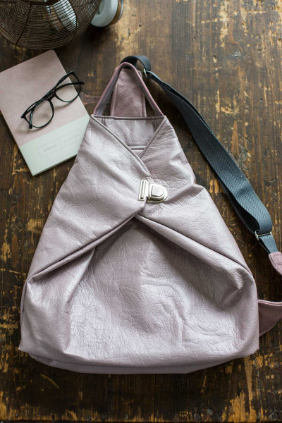 Crossbag Schnittmuster für Kunstleder mit verstellbarem Träger