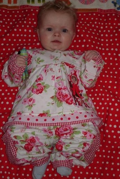 Kleine Klamotte, Papierschnittmuster