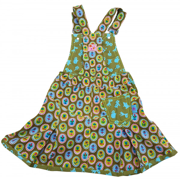 Süßes Latzkleid mit Schnittmuster nähen