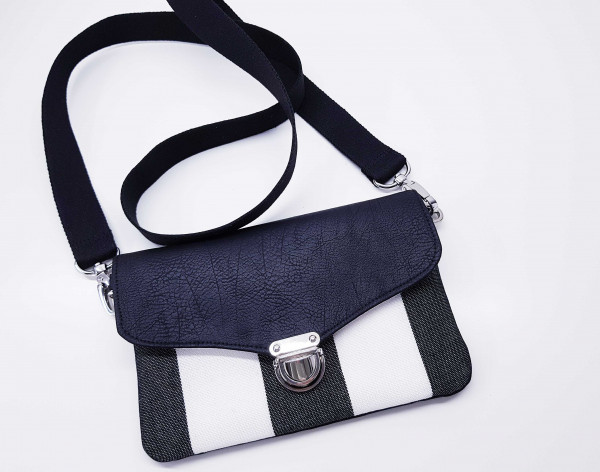 Clutch Tasche Gisi, kleine Handtasche, Ebook