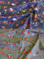 Baumwollstoff gemustert mit Blumen und Vögeln