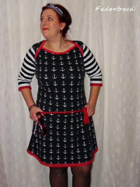 Lady Ophelia, Damenkleid und Shirt, Schnittmuster