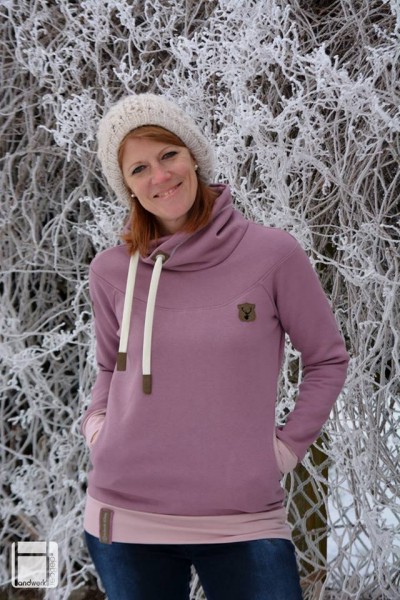 Schnittmuster Sweater Hoodie mit breitem Kragen