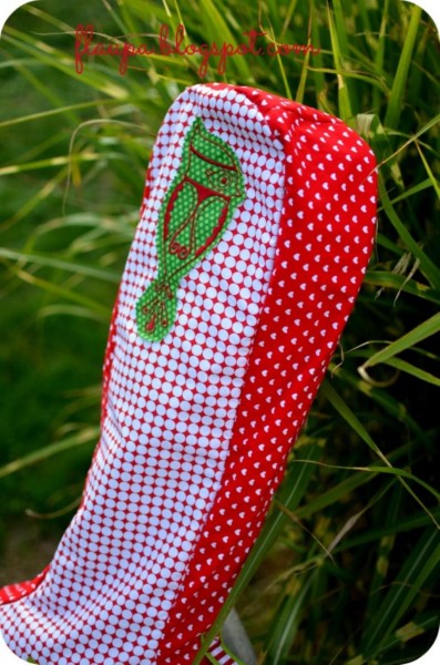 Anleitung und Schnittmuster für eine Gitarrentasche zum selber nähen von farbenmix als Download