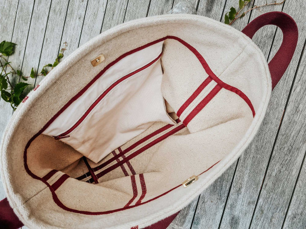 Umhängetasche Beuteltasche Annekje geöffnet