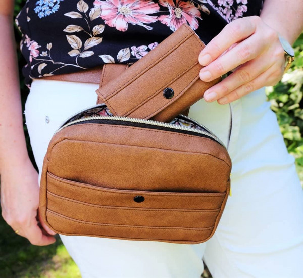 Kunstleder Gürteltasche nähen mit Schnittmuster "Heti" von Puschenhexe