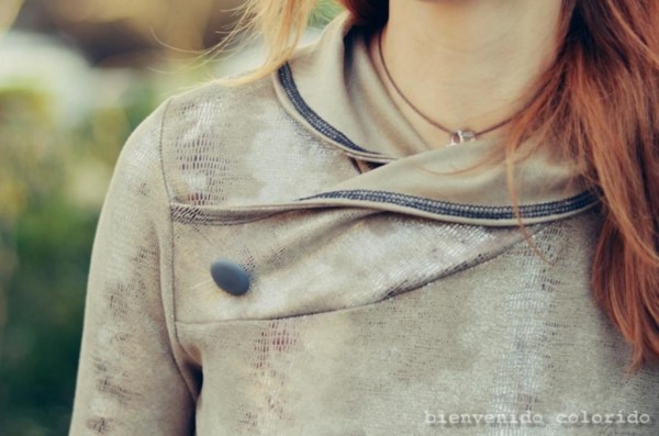 MARA, Damenshirt mit Wickelkragen, Schnittmuster