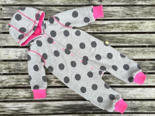 Kuschelanzug, Klimperklein, Papierschnittmuster