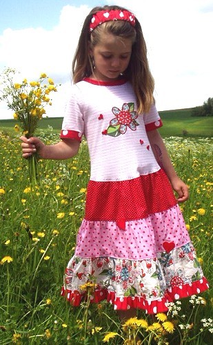 YOLA, Neckholderkleid, Schnittmuster