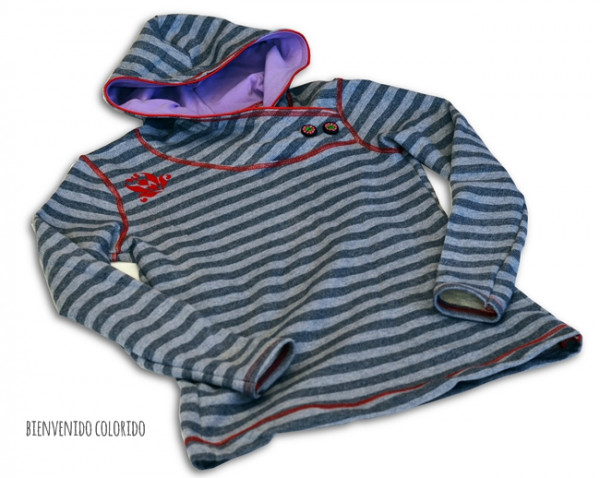 Schnittmuster Damenshirt Mara mit Kapuze und überlappendem Ausschnitt