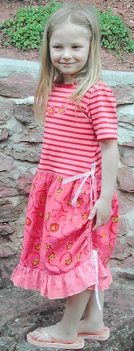 YOLA, Neckholderkleid, Schnittmuster