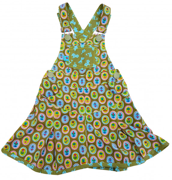 Süßes Latzkleid mit Schnittmuster nähen