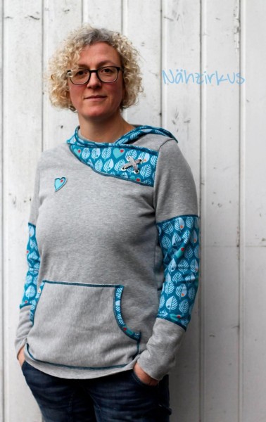 MARA, Damenshirt mit Wickelkragen, Schnittmuster