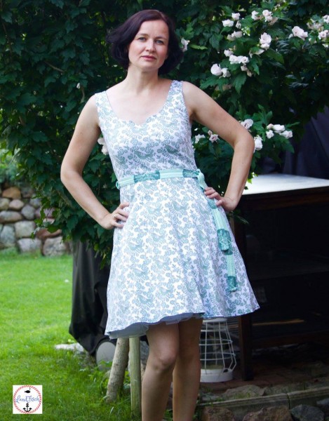 Nuria, Allround-Kleid für Damen, Schnittmuster