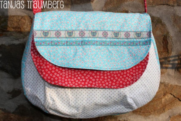 Umhängetasche mit Webband nähen