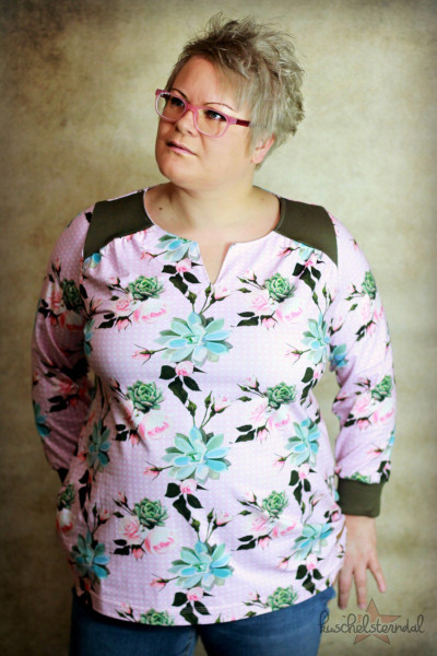 Schnittmuster Damen Shirtbluse "Luna XL" in großen Größen