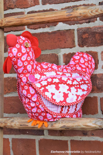 Schnittmuster Dekohuhn "Eierhenne Hennriette" von heidewitzka