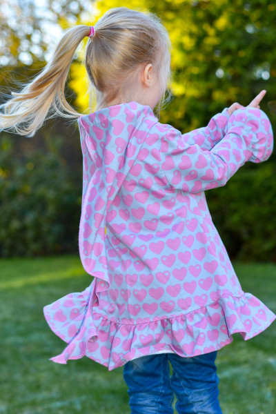 Kinder Sweatpulli mit Zipfelkapuze und Volants - Schittmuster "Jule" von Farbenmix