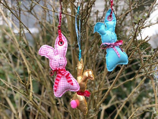 Hasenbande mit langem Öhr - gratis Nähanleitung