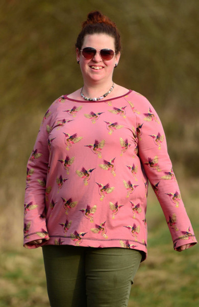 Schnittmuster legerer Damenpulli aus Sommersweat - Big Lady Mary mialuna
