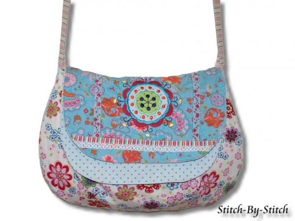 Umhängetaschen aus Bumenstoff