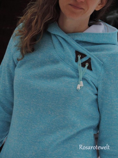 MARA, Damenshirt mit Wickelkragen, Schnittmuster